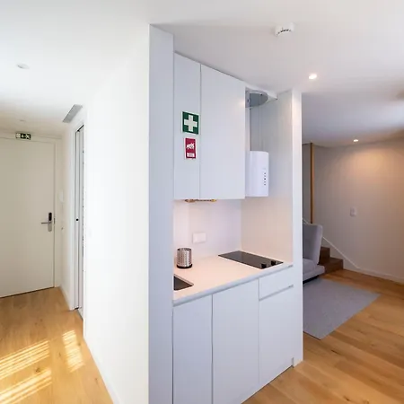 Lavandeira Apartment *