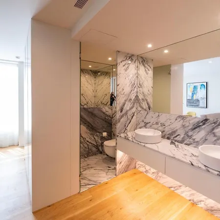 Lavandeira Apartment