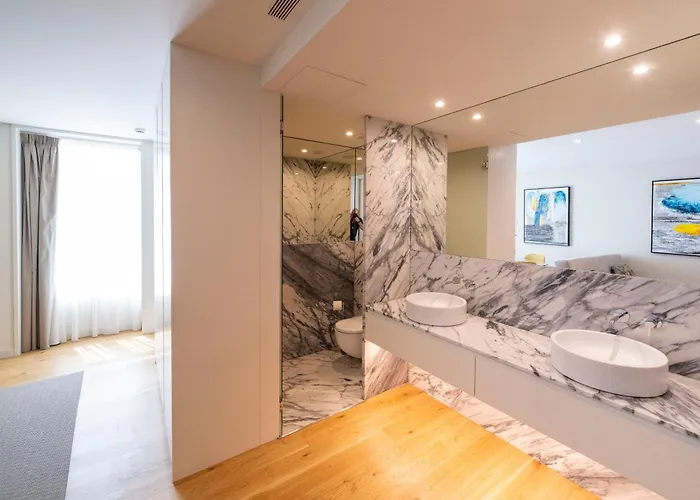 Lavandeira Apartment