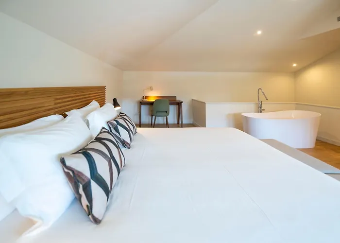 Lavandeira Apartment *