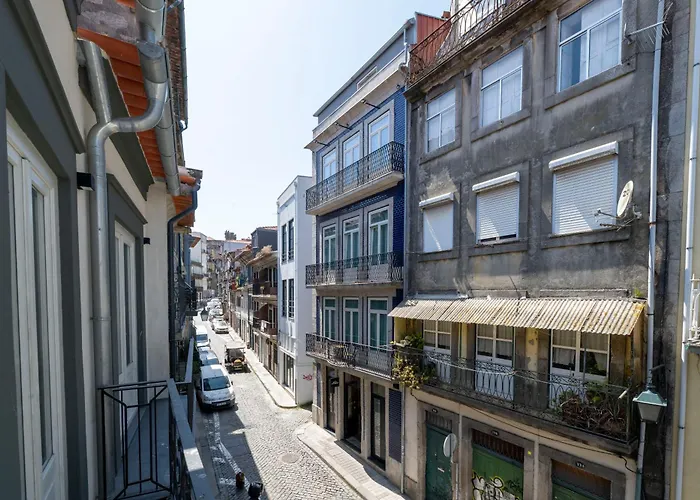 Lavandeira * Porto