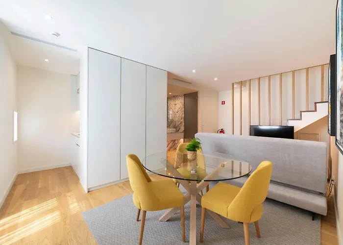 Apartman Lavandeira *